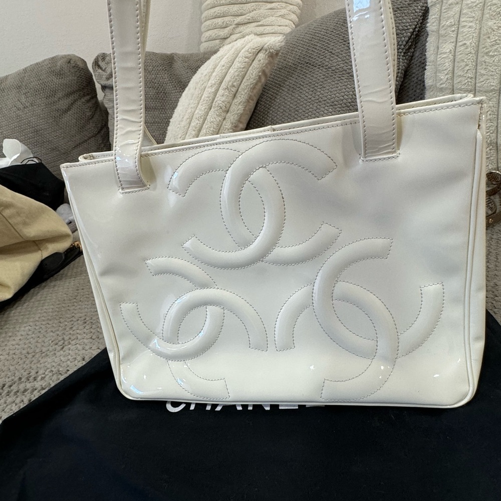 White Chanel bag